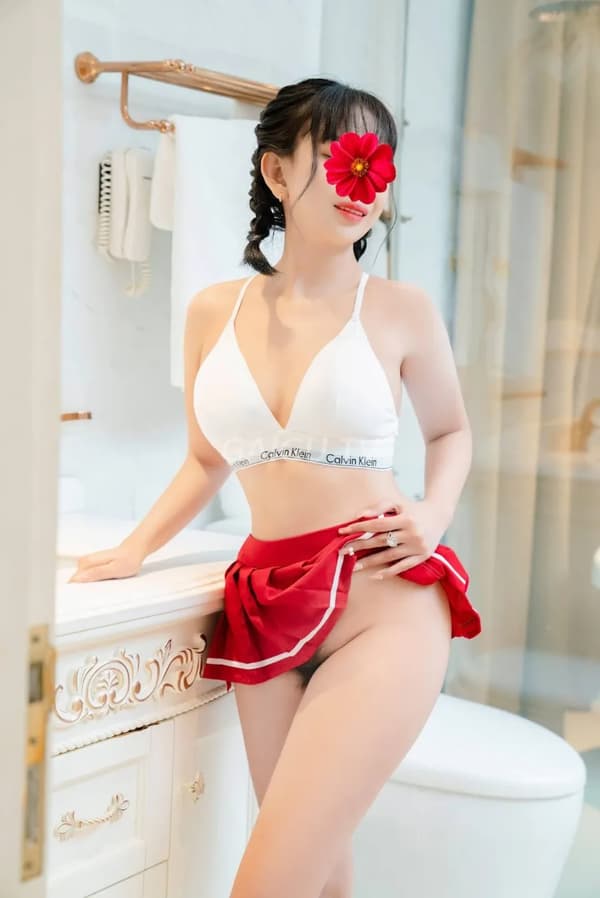 Mộc Trà Quận 7 hotgirl xinh 500k 5