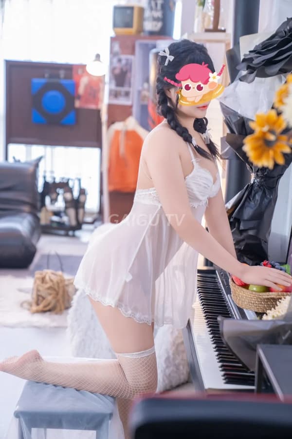 Linh Nhi hot girl Tân Phú Sài Gòn 500k 4