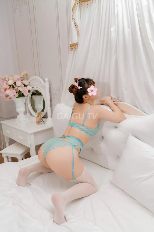 NEW PHƯƠNG NHI Quận 10 – 500k/shot 10