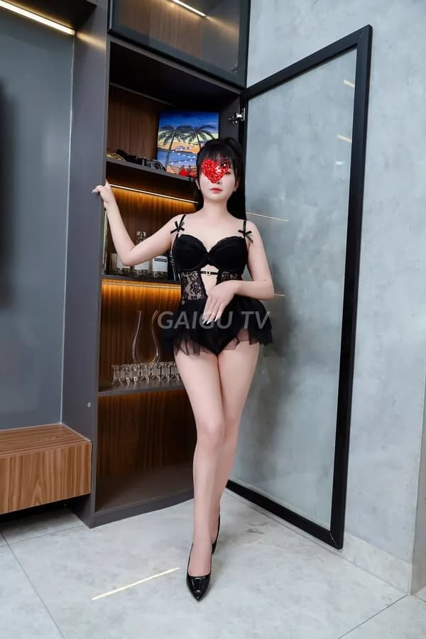 Linh Đan phục vụ nhiệt tình nghe lời 6