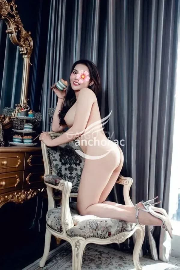 Cát Tường Tân Phú 300k, em miền Tây mới về da tươi dâm lắm 12