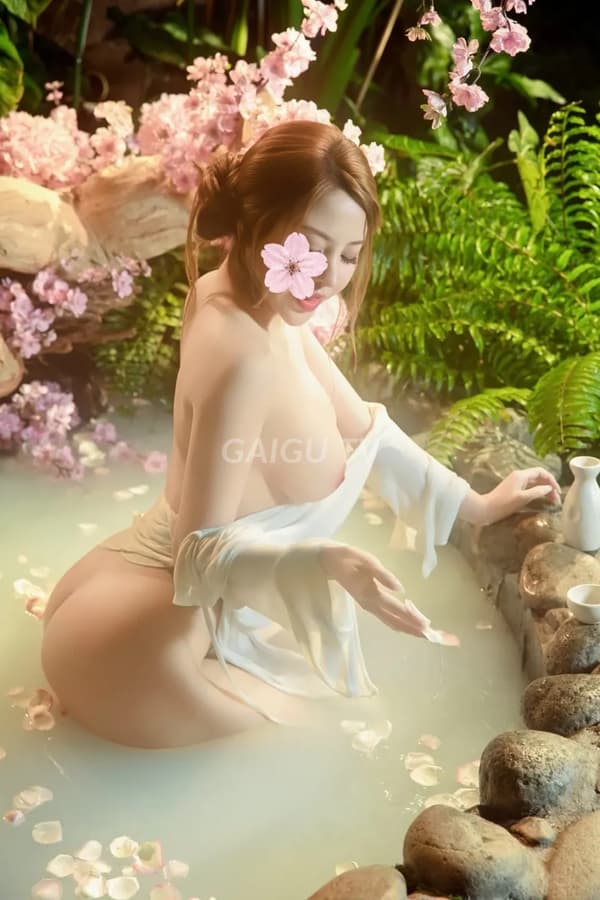 Model Nhật Quận 1 Sài Gòn 3tr 3