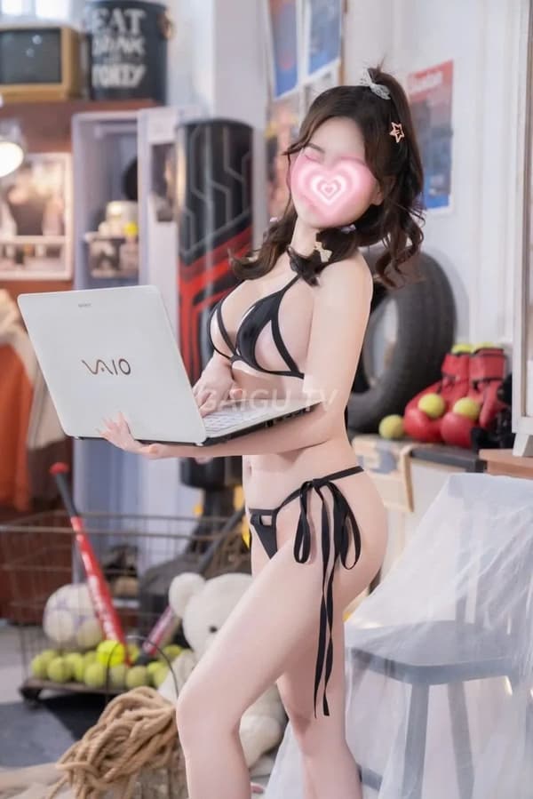 Ngọc Hà xinh xắn e ấp nhẹ nhàng như người yêu 5