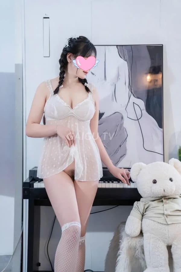QUỲNH QUỲNH XINH DÂM DỄ THƯƠNG NHIỆT 400k Thủ Đức – BJ · HJ · 23 tuổi 6