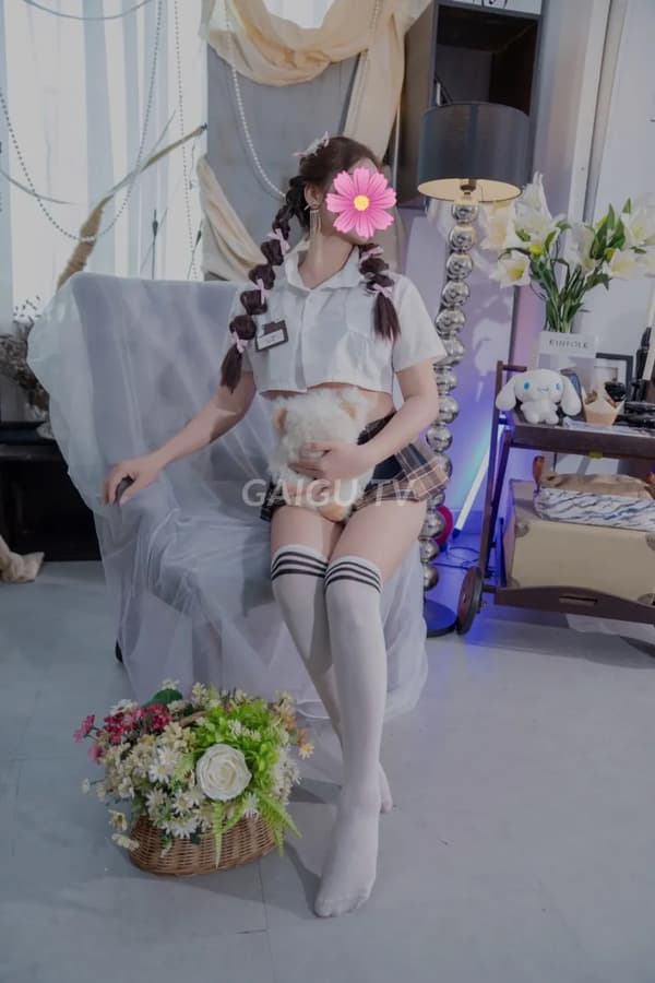 gái mới na na lần đầu tiên đi làm vui 300k Bình Thạnh – 69 · BJ · 36 tuổi 6