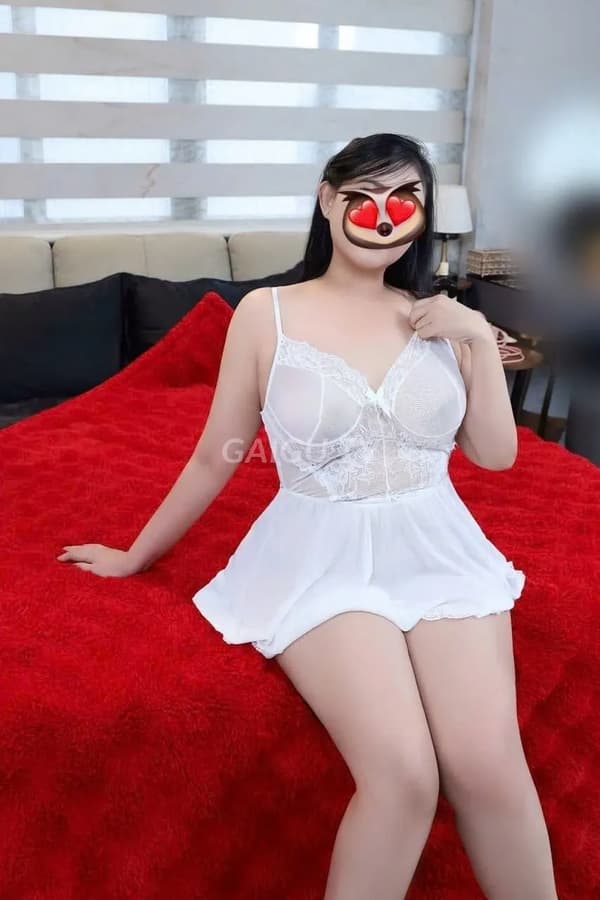 Nana Quận 10 Sài Gòn 300k ngọt ngào như người yêu 13