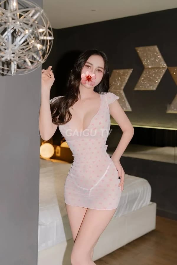 Girl Eli Vũng Tàu 400k dáng người mẫu chơi tình cảm 13