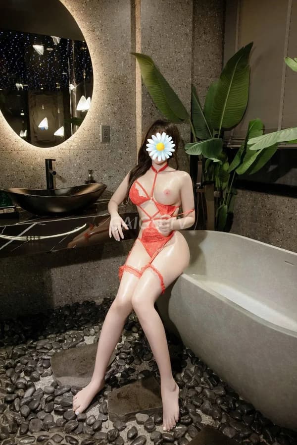 Ly Ly dịu dàng nhẹ nhàng như người yêu 6
