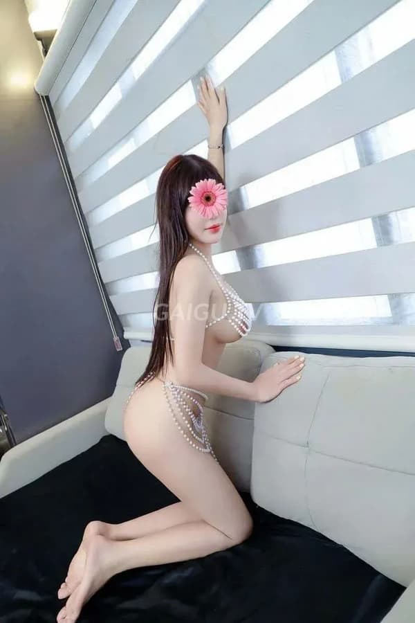 Tiểu Vy Quận 8 Sài Gòn 300k 8