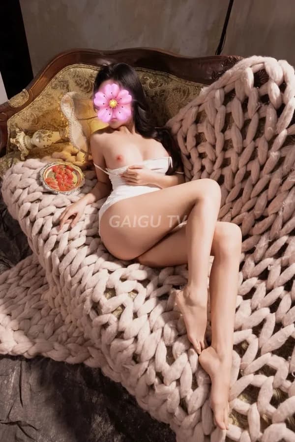 Gái gọi Thủ Dầu Một Phương Anh XINH DỄ THƯƠNG DỄ DÀNG LÊN 1.300k 4