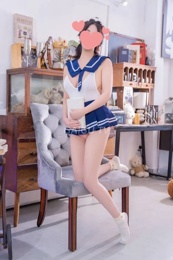 Máy bay nhiệt tình chiều khách 5