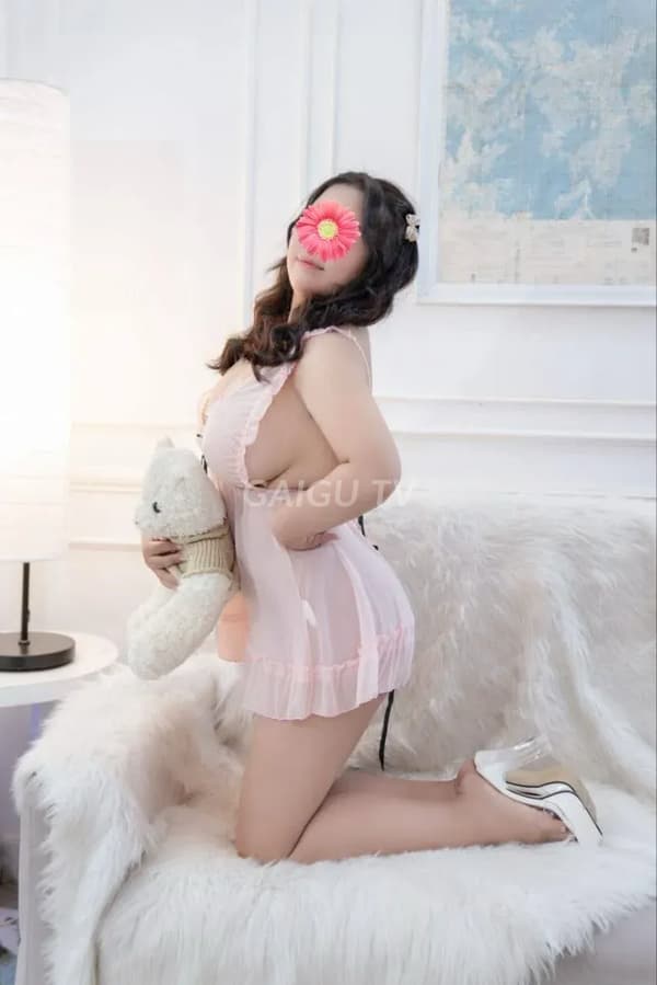 Gái gọi Thủ Đức NGỌC MƠ Siêu Dâm Dễ Thương Nhiệt Tình 400k 10