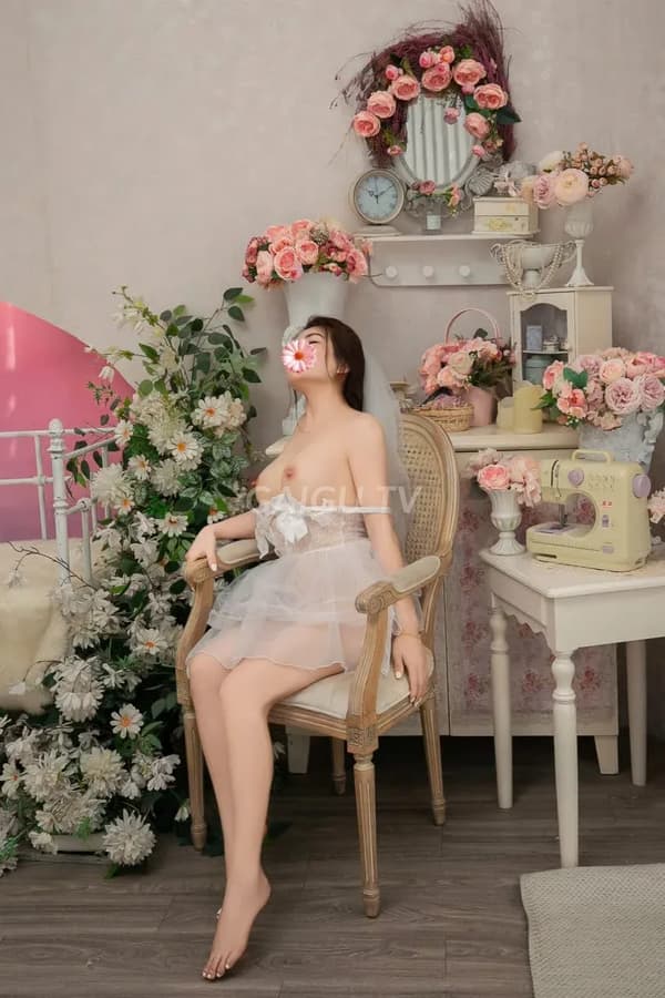 Hotgirl da trắng mịn dáng ngon chiều khách nhiệt tình 6