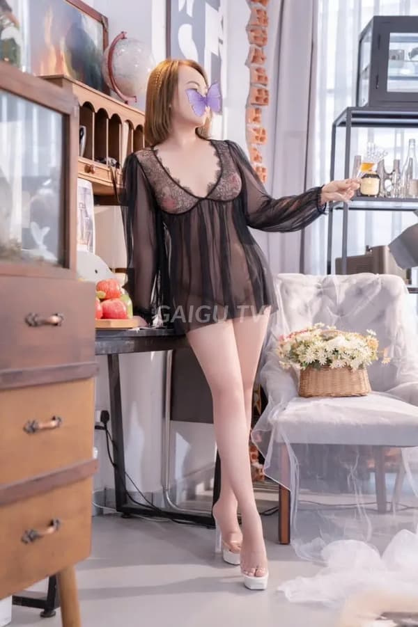 Miền Tây Quận 11 Sài Gòn 300k mặt xinh da trắng 10