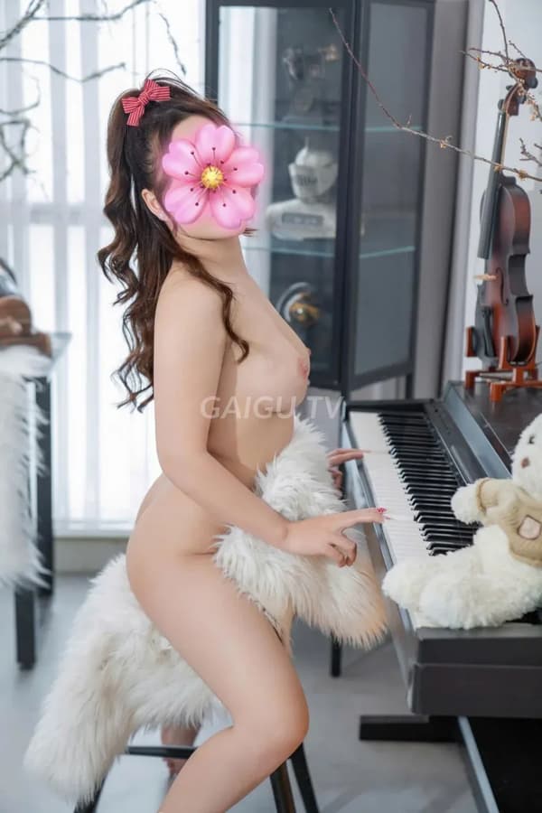 LAN ANH XINH DÂM LÀM TÌNH CHUYÊN NGHIỆP – Dĩ An, Bình Dương, BJ, 69, 30 tuổi, 6
