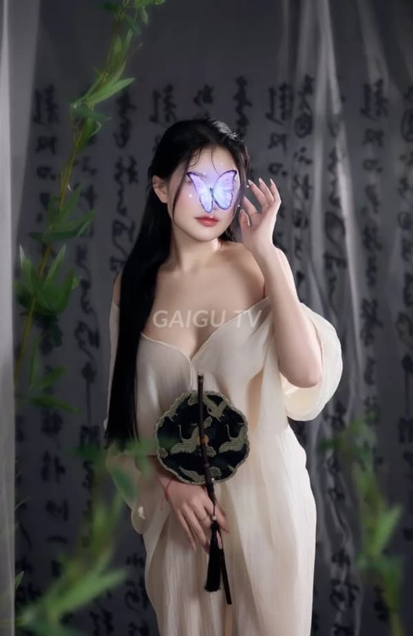 Ánh Vy Vũng Tàu 500k hàng xinh dáng chuẩn 14