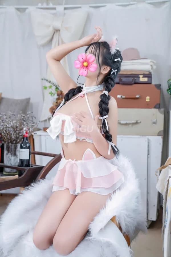 Siêu phẩm teen xinh xắn dáng ngon Như Ý mới về 14