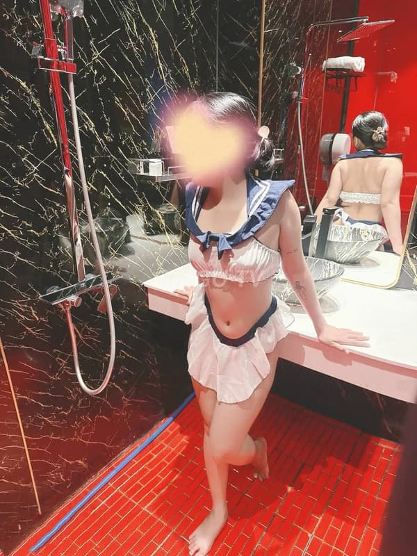 Mi Mi xinh dễ thương body hoàn hảo ngực to mông mẩy 8