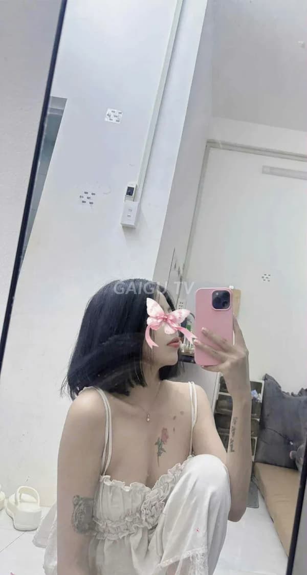 HOT MI NA XINH SANG DÂM DUYÊN ĐẲNG CẤP Quận 1 – 1.400k/shot 9