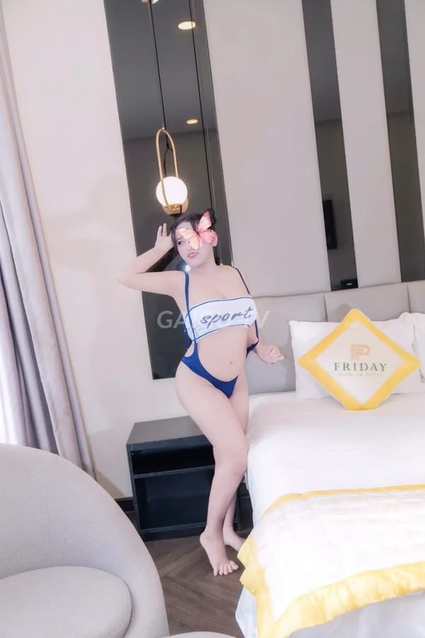 Miền Tây dáng nuột nà ôm phê mê 3