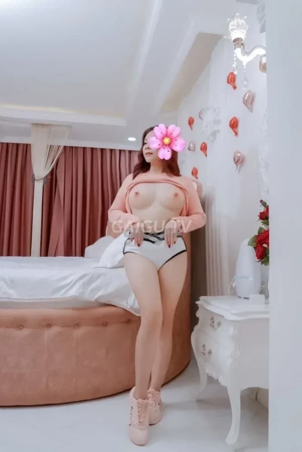 Thy thanh lịch duyên dáng phục vụ nhiệt tình chu đáo 8