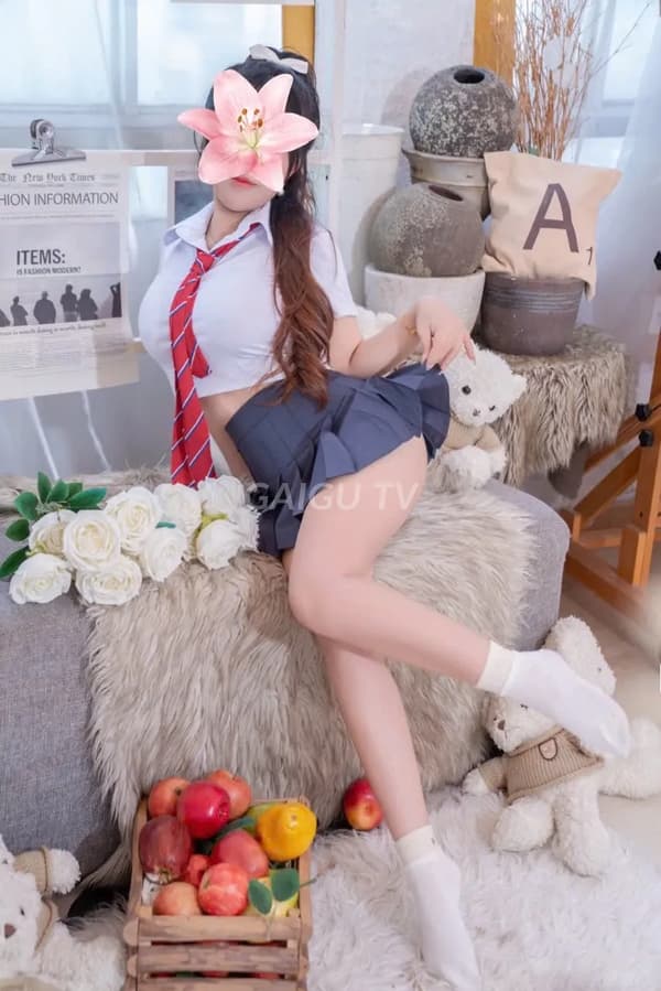 Tú Linh Quận 8 Sài Gòn 300k dâm đãng ngực khủng 2