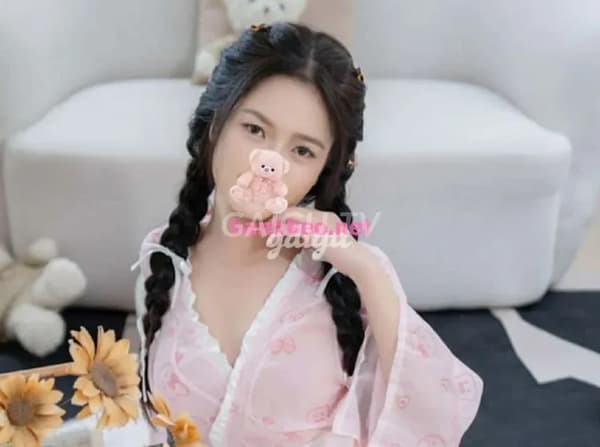 Mỹ Linh teen 20t Bình Thạnh 600k 12