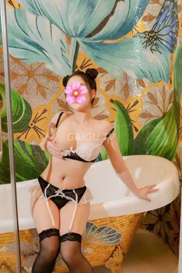 Huyền My bé loli xinh ở Thủ Đức 1tr3 5
