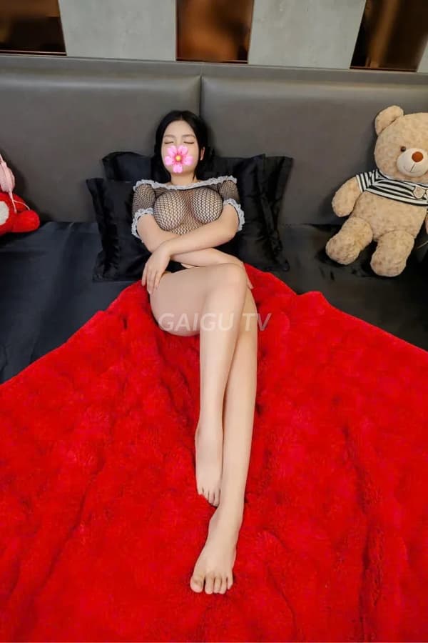 Linh 19 tuổi Quận 9 Sài Gòn hàng mới 500k 8