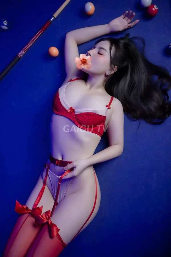 Pé Thỏ xinh xắn siêu chiều khách 19