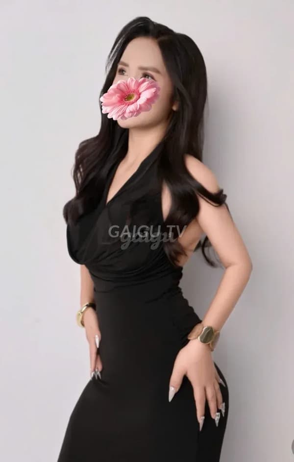 Bạch Tuyết xinh xắn nhẹ nhàng chiều khách như người yêu 10