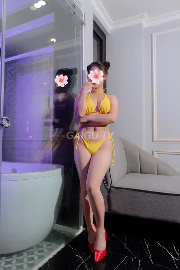 Gái gọi Rạch Giá KIM TIỀN 400k 4