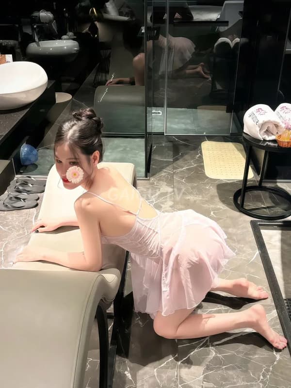 Thảo Sammy Quận 8 - Dễ Thương Body Đỉnh 700k 6
