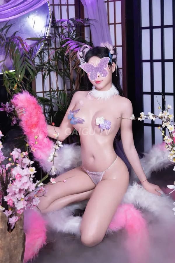 Hotgirl Bối Bình Tân 600k mặt xinh ngực to chân dài 15