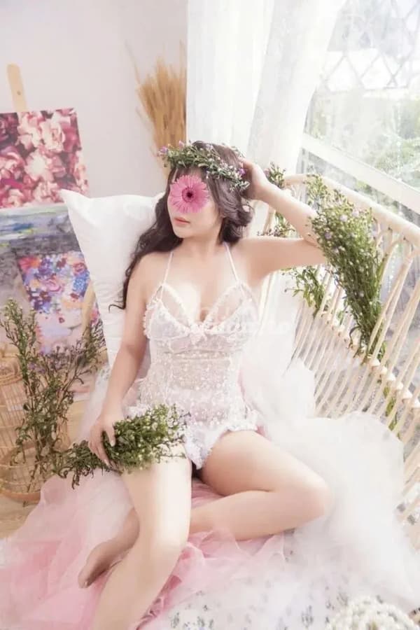 Hoài Thương Đà Lạt 27t xinh tình cảm 600k 6