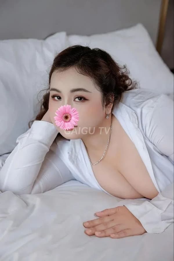 Cô Giáo Quận 8 Sài Gòn 250k 8