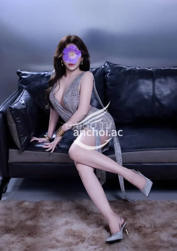 Cát Tiên hotgirl văn phòng Biên Hòa 1tr5 6