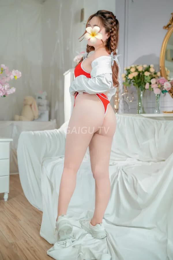 Phương Anh nồng nhiệt như người yêu, chiều khách ngoan ngoãn 15