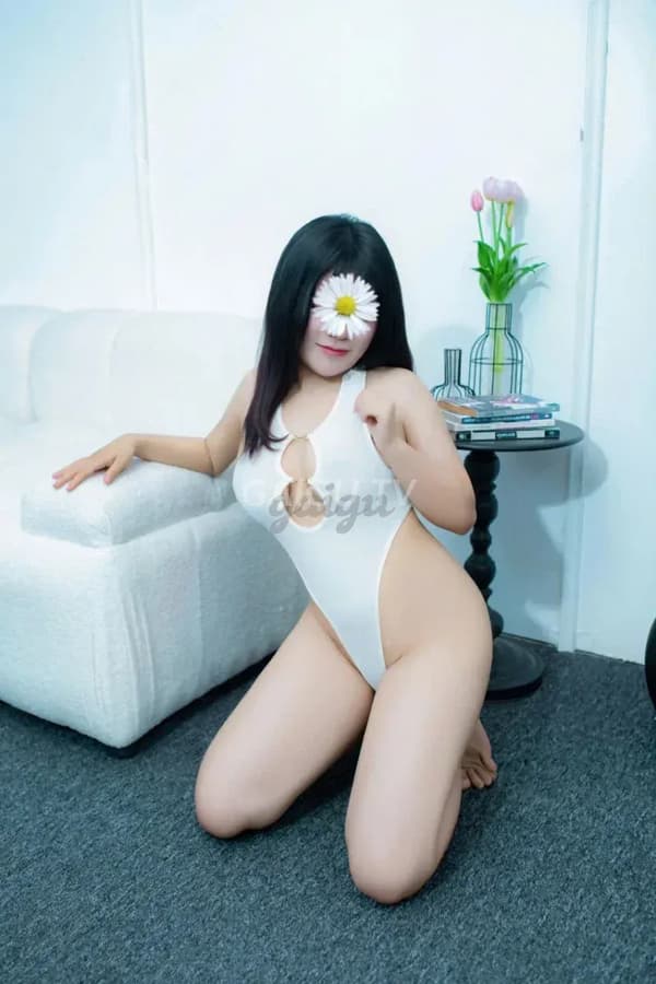 HÀNG MỚI ÁNH DƯƠNG, THÂN HÌNH NÓNG – gái gọi Nam Từ Liêm giá 400k, BJ, HJ, 28 8