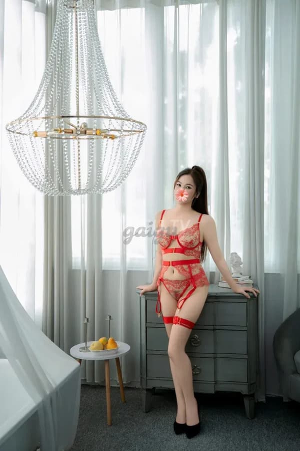 BÉ YẾN Hai Bà Trưng – 400k/shot 16