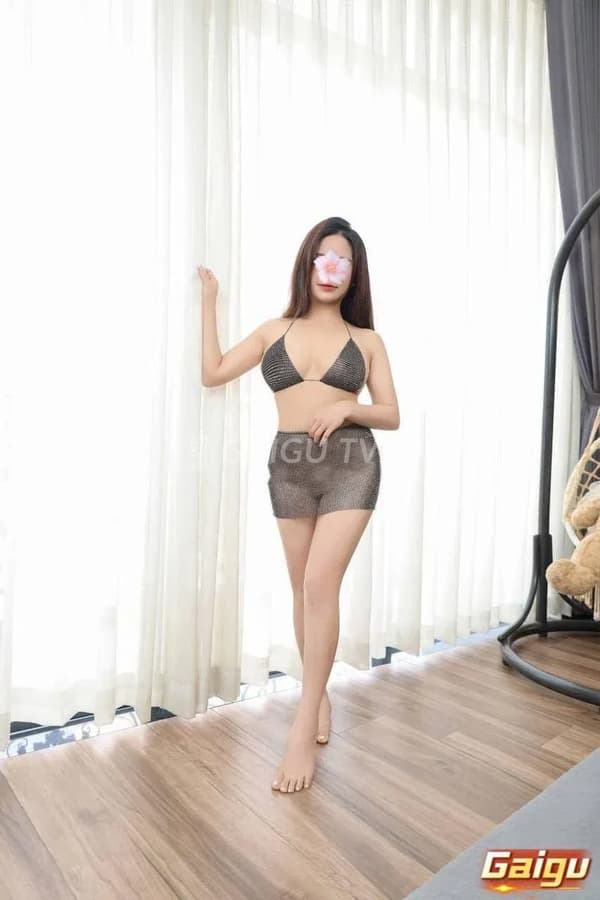 Ngực to chắc chắn, eo thon mông cong, Kiều Anh phục vụ nhiệt tình 10