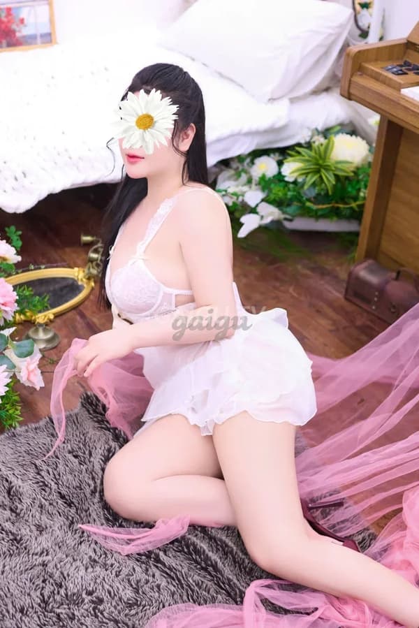 LINH ANH 500k Tây Hồ – BJ · HJ · 26 tuổi 8