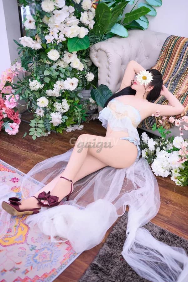 LINH ANH 500k Tây Hồ – BJ · HJ · 26 tuổi 18