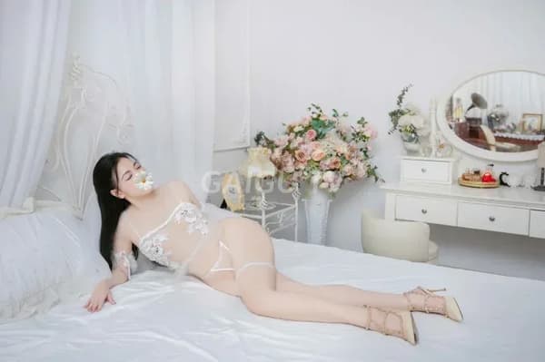 Hàng Long Biên: NGỌC ÁNH XINH DÂM PHỤC VỤ VUI VẺ NHƯ NY giá 300k 10