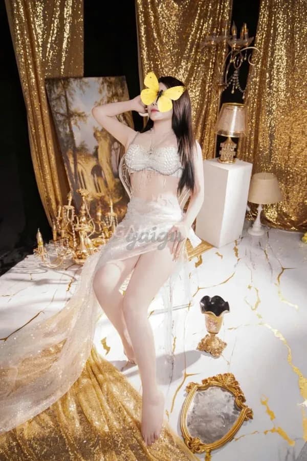 Linh Nhi:Thiếu nữ Sexy – Long Biên, Hà Nội, BJ, 69, 31 tuổi, 350k 3