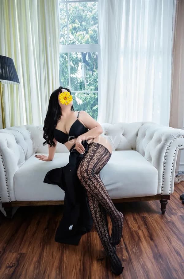 Ngọc Oanh xinh lung linh tại Trảng Bom 250k 20