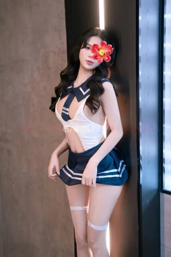 Vân Anh 21 tuổi xinh như người mẫu ở Ngô Quyền, Hải Phòng 700k 13