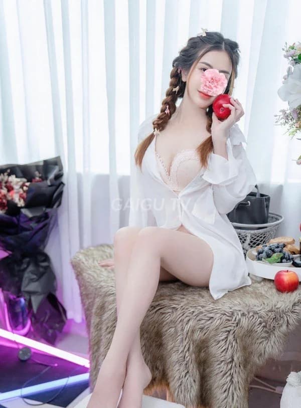 Bài Có chiều khách nhiệt tình như người yêu 4