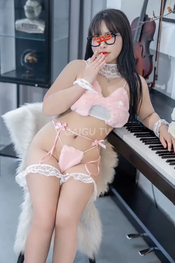 Gái gọi Tân Phú Kiều Mây 2k 400k 2