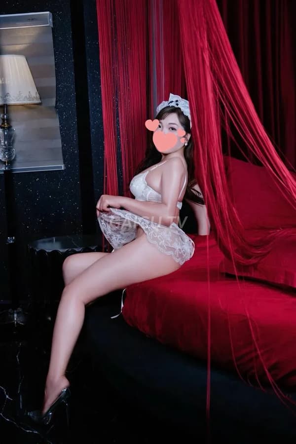 Thư Kỳ gương mặt dễ thương thân hình nóng bỏng 16